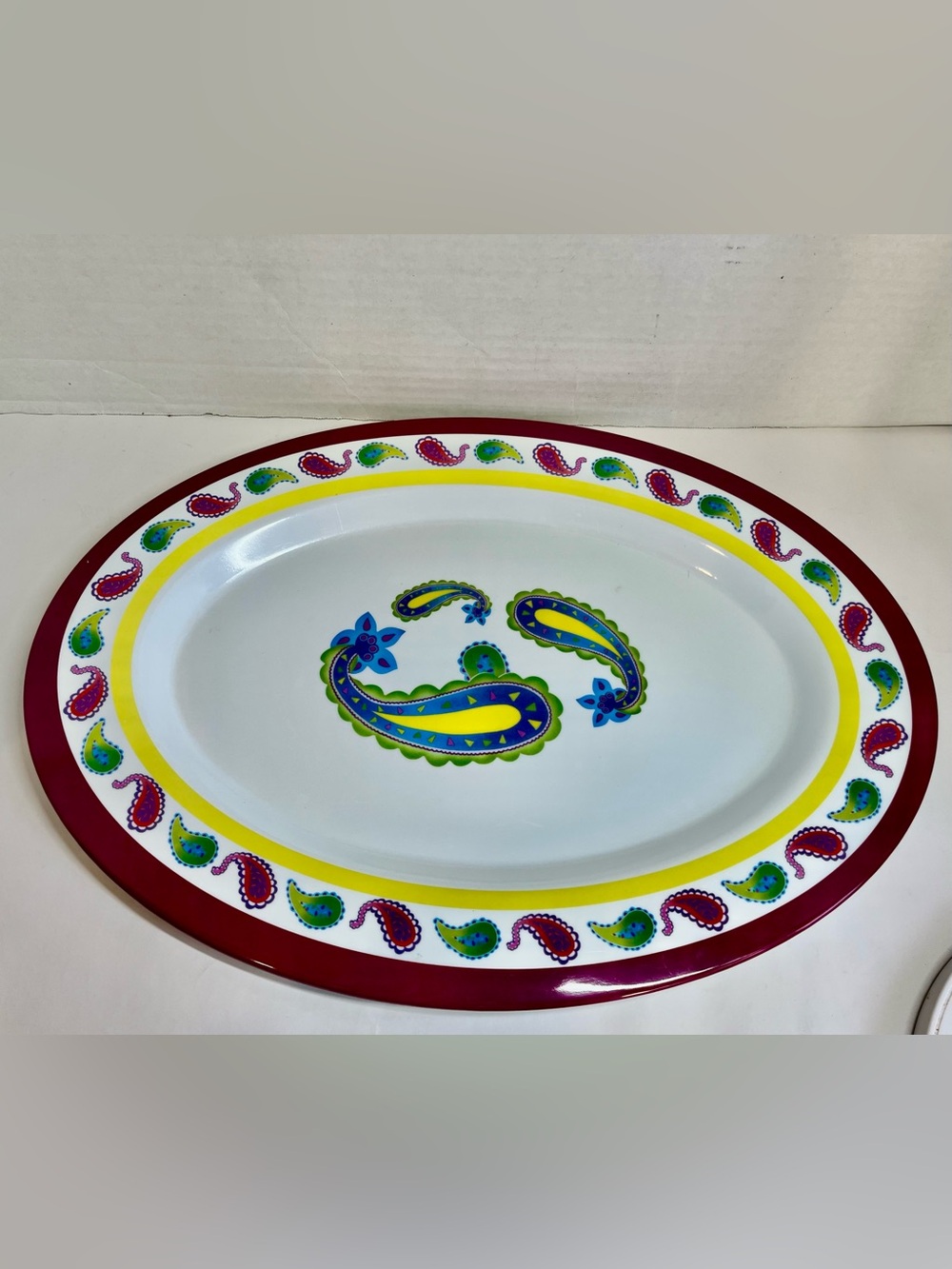Large Decorative Paisley Oval Serving Platter - Mint Condition (L 18"/W 13")